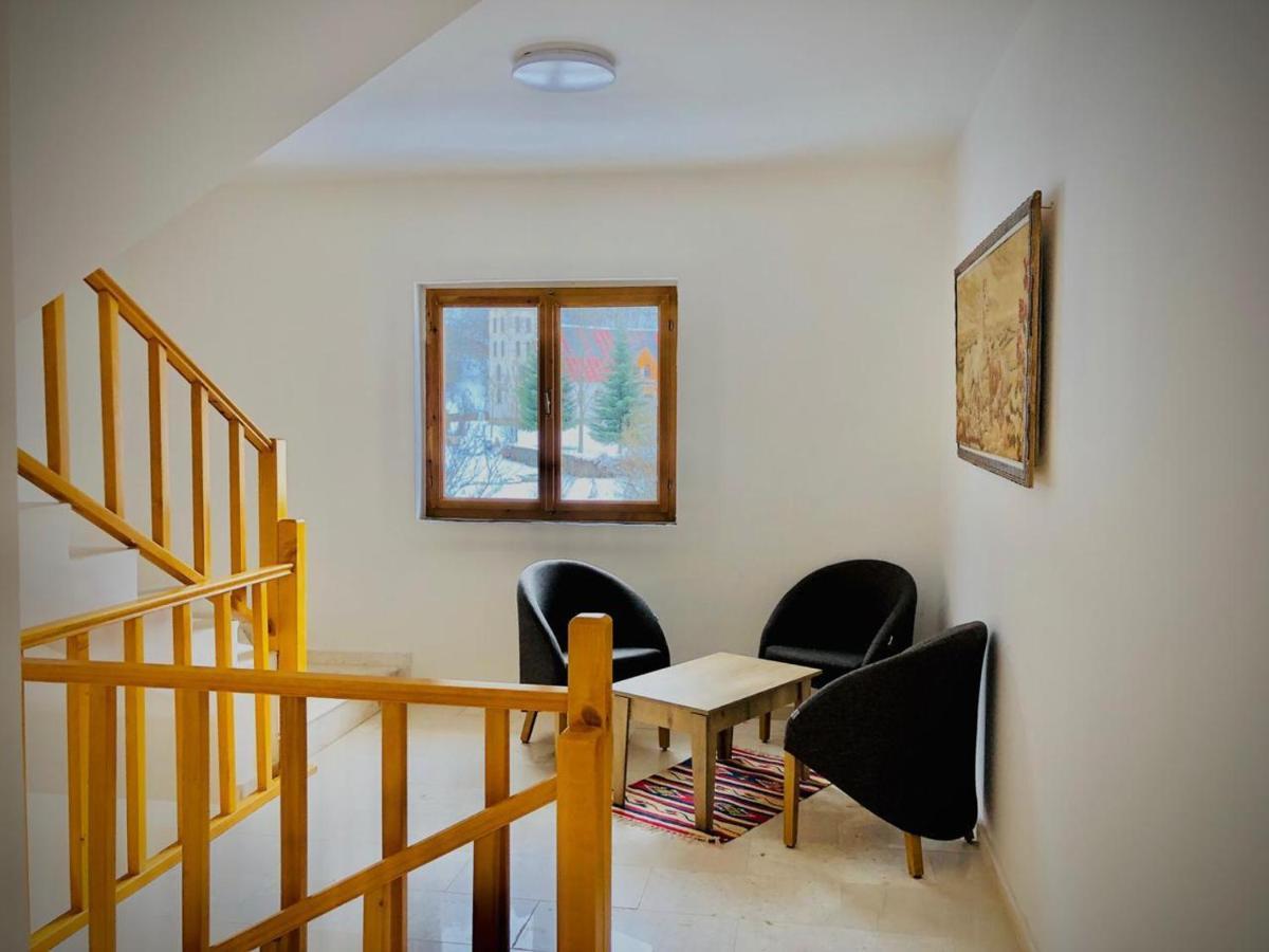 Hotel Vermoshi Tdc Ngoại thất bức ảnh