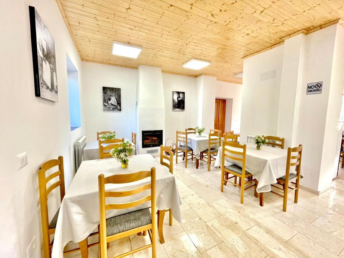 Hotel Vermoshi Tdc Ngoại thất bức ảnh